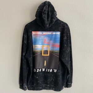 Men’s Lightweight National Geographic New Mexico Sweatshirt Size Large